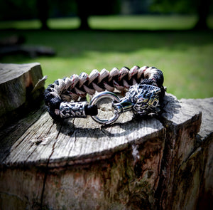 Black/tan Paracord Wolf bracelet